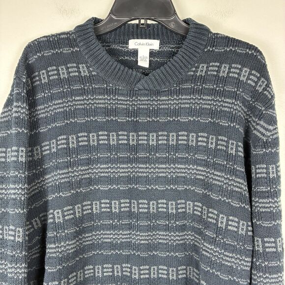Calvin Klein Men’s Pullover Sweater Knit Sz L Gray Black Geo Print Grandpacore - Picture 3 of 7